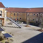 Montra Parkhotel