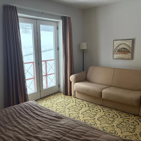 Montra Parkhotel Hotel 4*