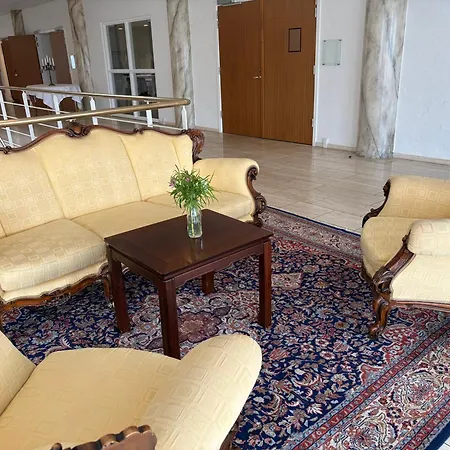 Montra Parkhotel 4* オルダー