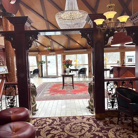 Hotel Montra Parkhotel
