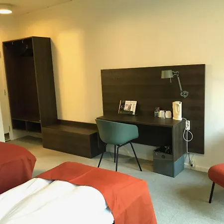Montra Parkhotel Hotel 4*