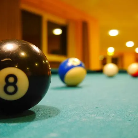 Montra Parkhotel Hotel