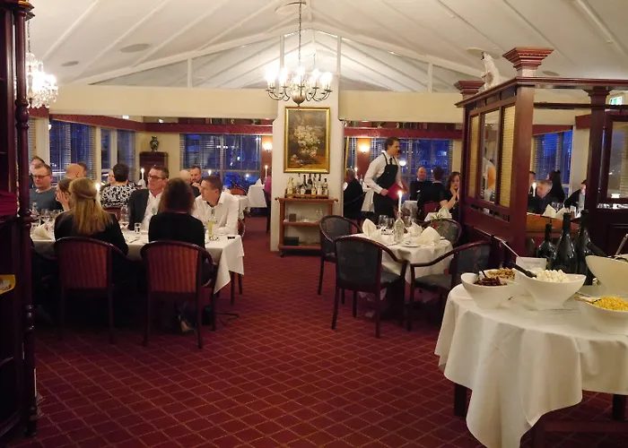 Hotel Montra Parkhotel