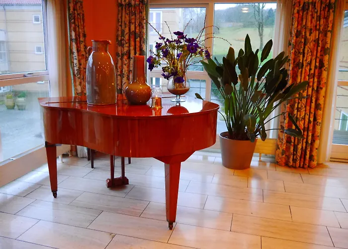 Montra Parkhotel אודר