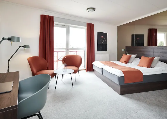 Montra Parkhotel מלון 4*