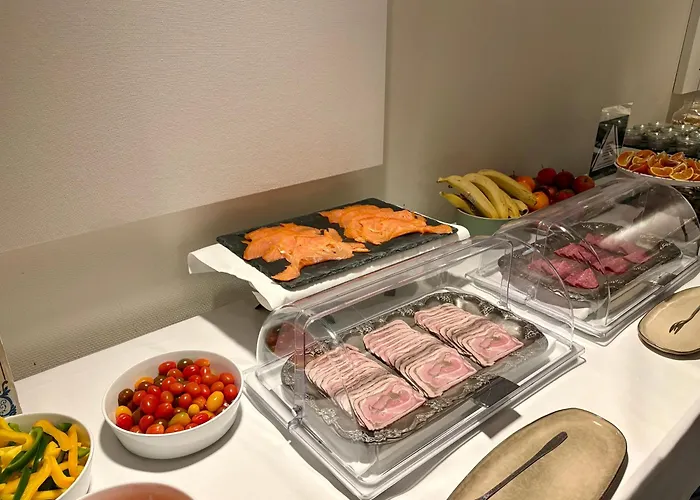 Hotel Montra Parkhotel 4*