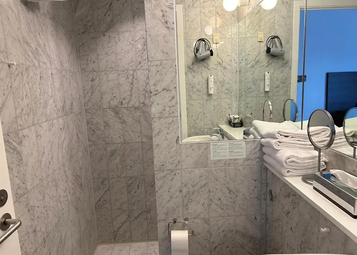 Hotel Montra Parkhotel 4*